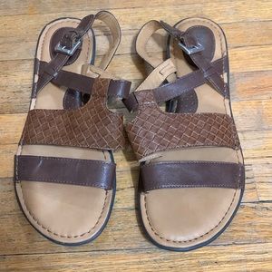 Born BOC sandals